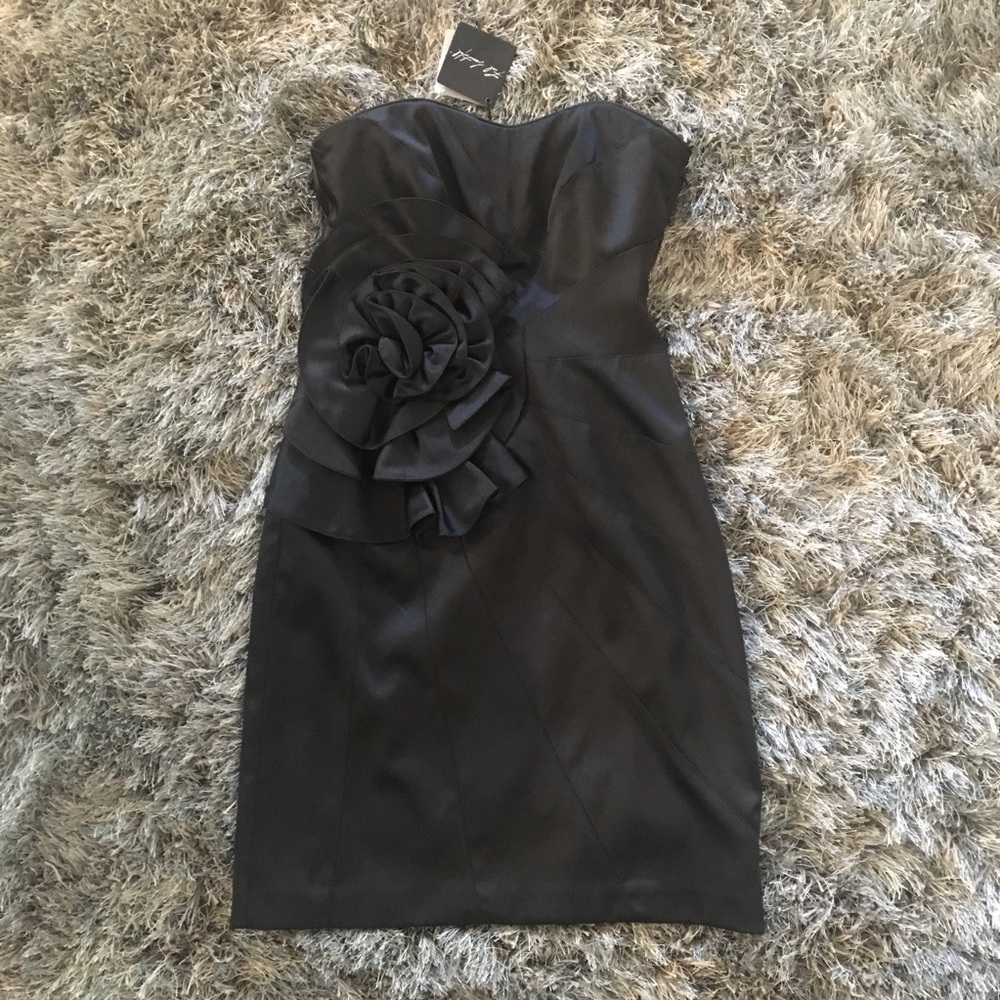 NWT White House Black Market Dress